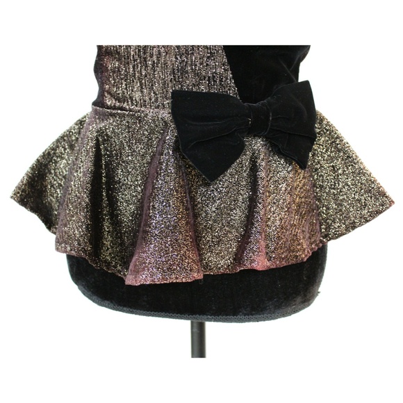 Vintage Velvet Sweetheart Neck Peplum Top - Picture 4 of 7